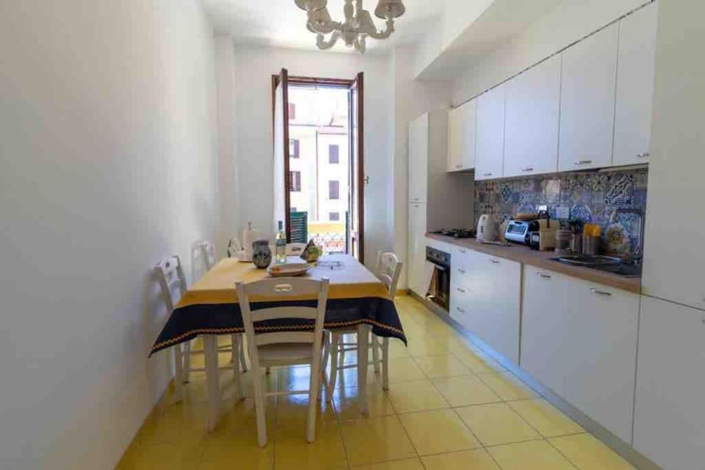 Cri'S House Apartment โรม ภายนอก รูปภาพ