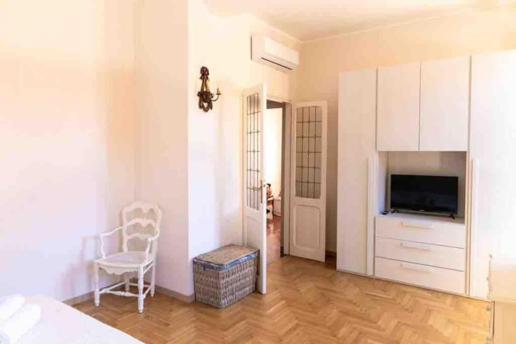 Cri'S House Apartment โรม ภายนอก รูปภาพ